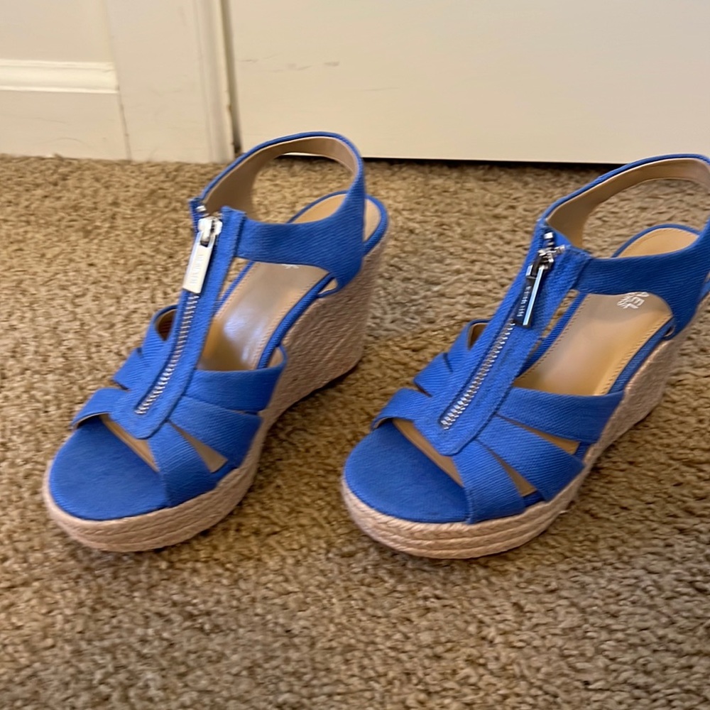 Michael kors sandals, violet color, new, size 8